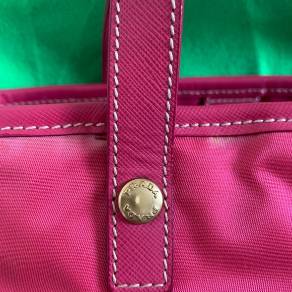 <Prada> Leather and Nylon Hand/Shoulder Bag - Picture 4 of 9